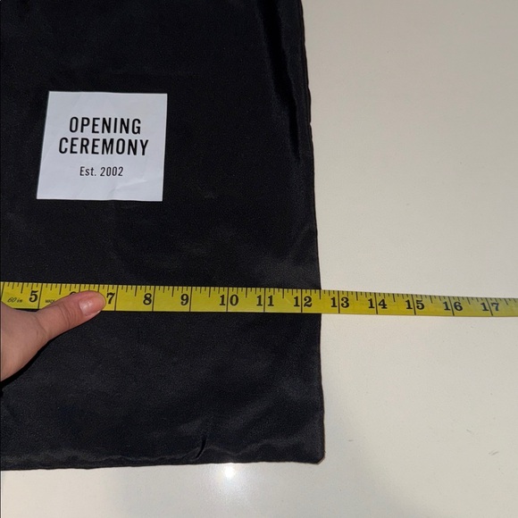 Opening Ceremony Dust Bag - Picture 4 of 4